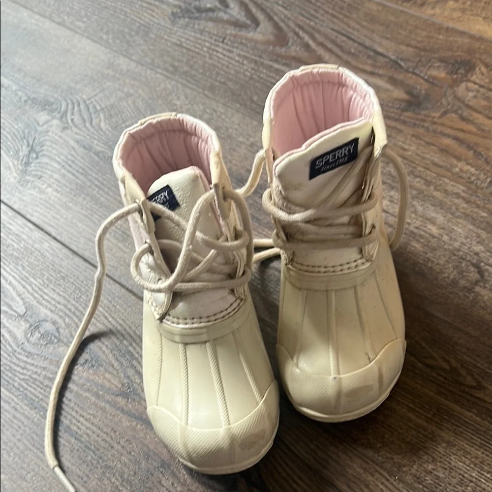 Sperry Snow & Ugg Boots (8T) Duo